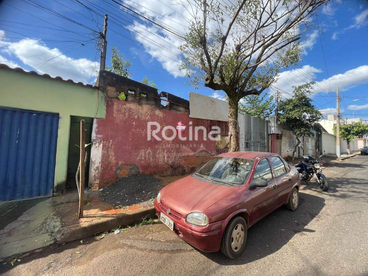 Terreno à venda, em Uberlândia no bairro Marta Helena no valor de R$ 350.000,00 - Rotina Imobiliária: 