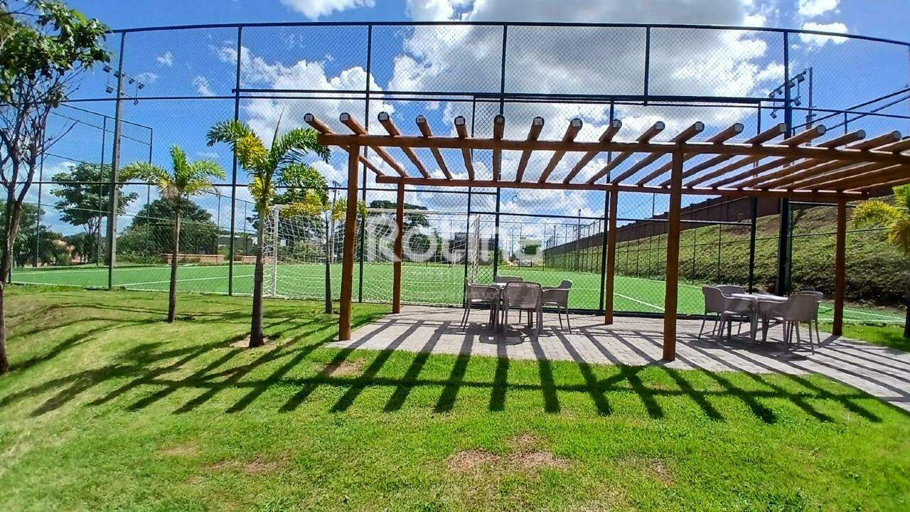 Casa Condomínio Fechado à venda, 3 quartos em Uberlândia no bairro Jardim Genova no valor de R$ 2.200.000,00 - Rotina Imobiliária: 