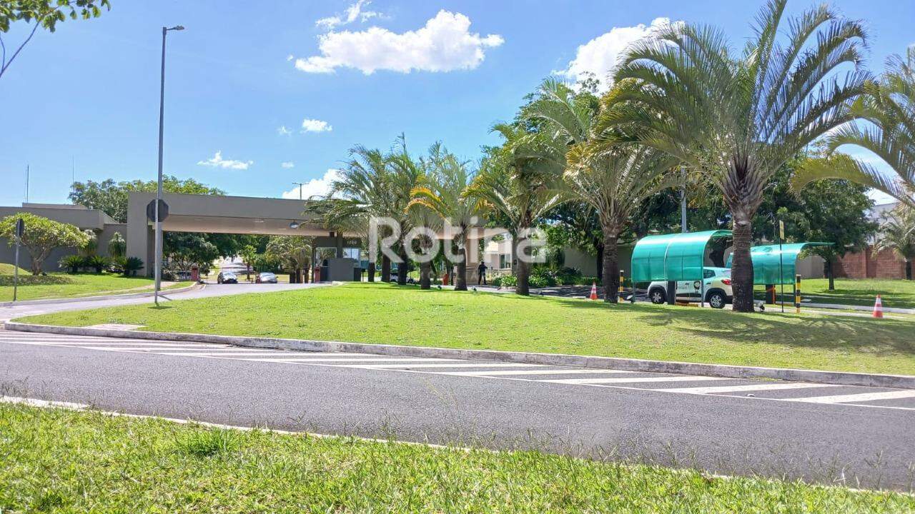 Casa Condomínio Fechado à venda, 3 quartos em Uberlândia no bairro Jardim Genova no valor de R$ 2.200.000,00 - Rotina Imobiliária: 