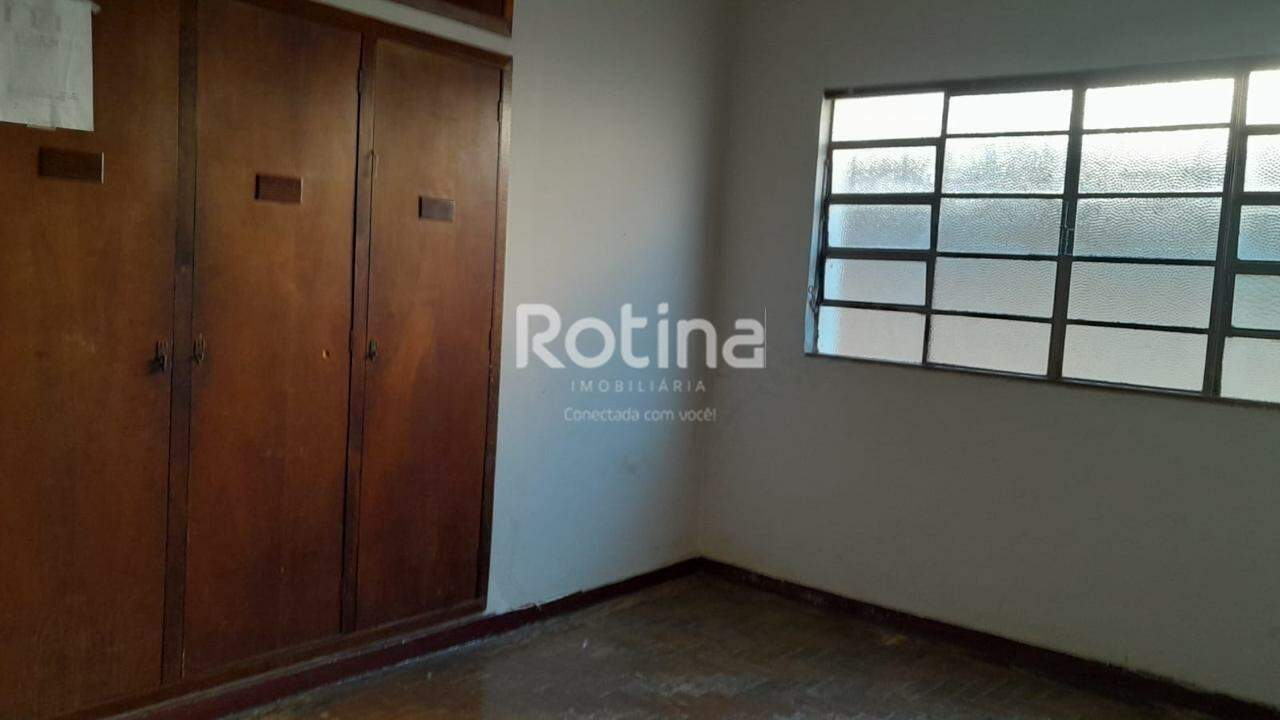 Casa à venda, 6 quartos em Uberlândia no bairro Brasil no valor de R$ 1.200.000,00 - Rotina Imobiliária: 