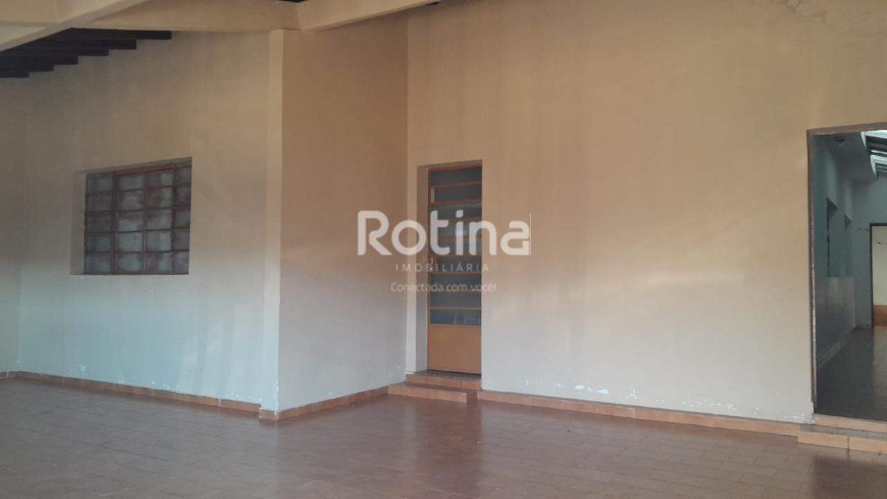 Casa à venda, 6 quartos em Uberlândia no bairro Brasil no valor de R$ 1.200.000,00 - Rotina Imobiliária: 