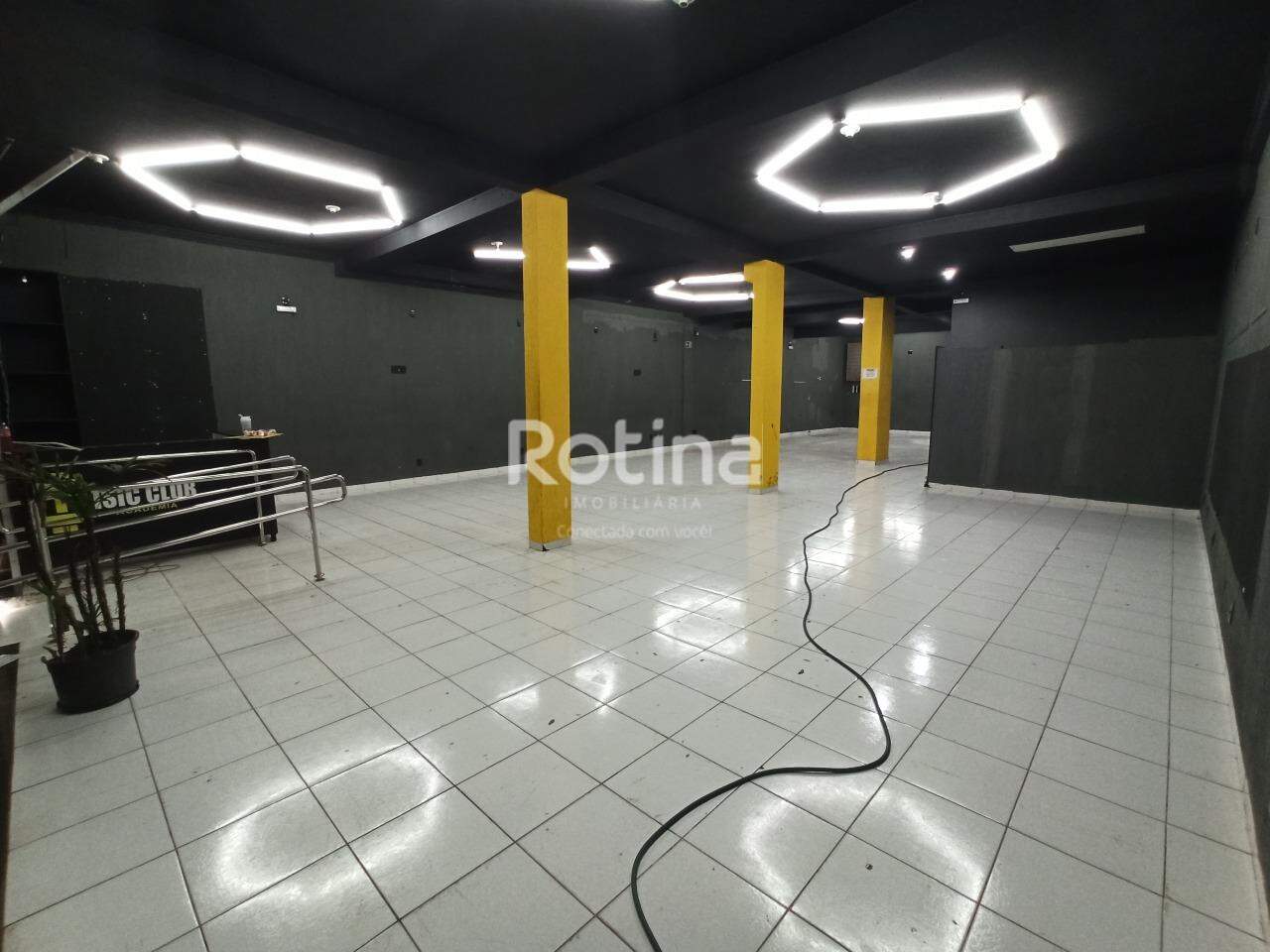 Loja para alugar, em Uberlândia no bairro Residencial Viviane no valor de R$ 10.000,00 - Rotina Imobiliária: 