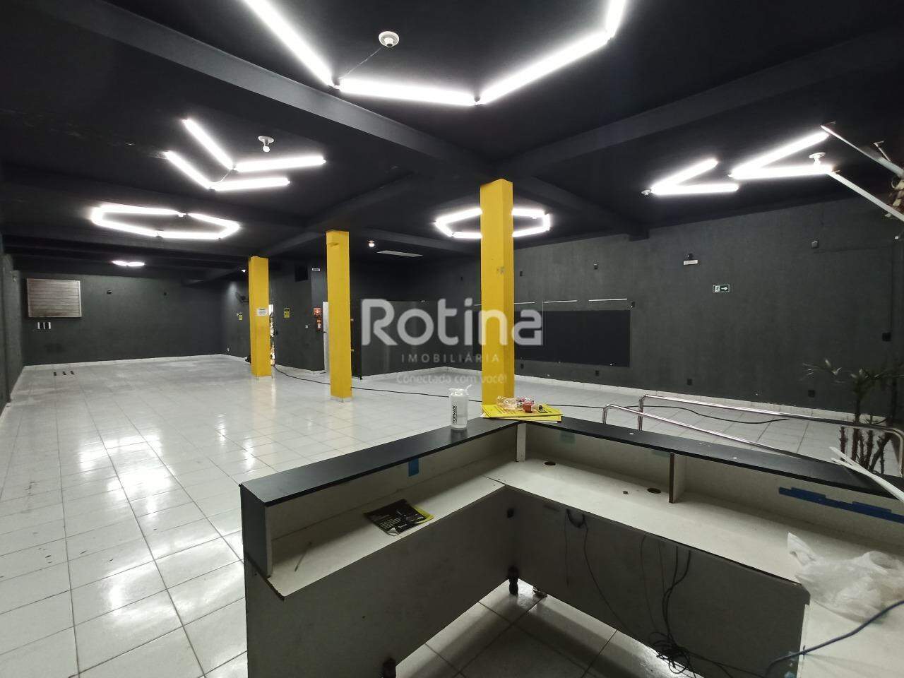 Comercial para alugar, em Uberlândia no bairro Residencial Viviane no valor de R$ 6.500,00 - Rotina Imobiliária: 