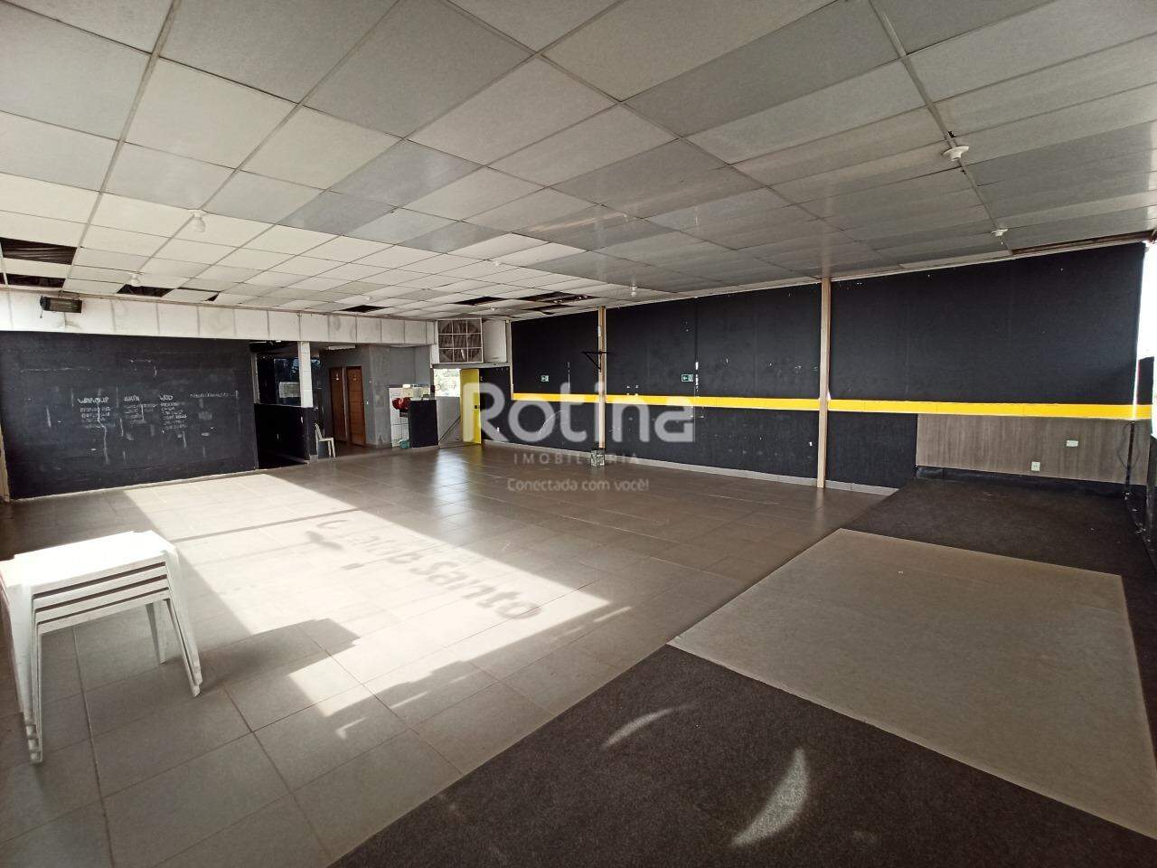 Comercial para alugar, em Uberlândia no bairro Residencial Viviane no valor de R$ 3.500,00 - Rotina Imobiliária: 