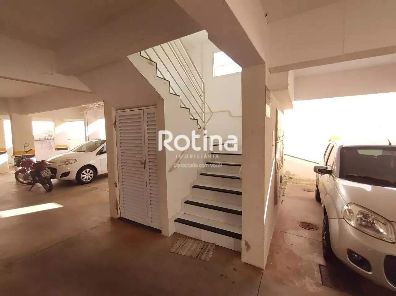 Apartamento à venda, 2 quartos em Uberlândia no bairro Segismundo Pereira no valor de R$ 270.000,00 - Rotina Imobiliária: 