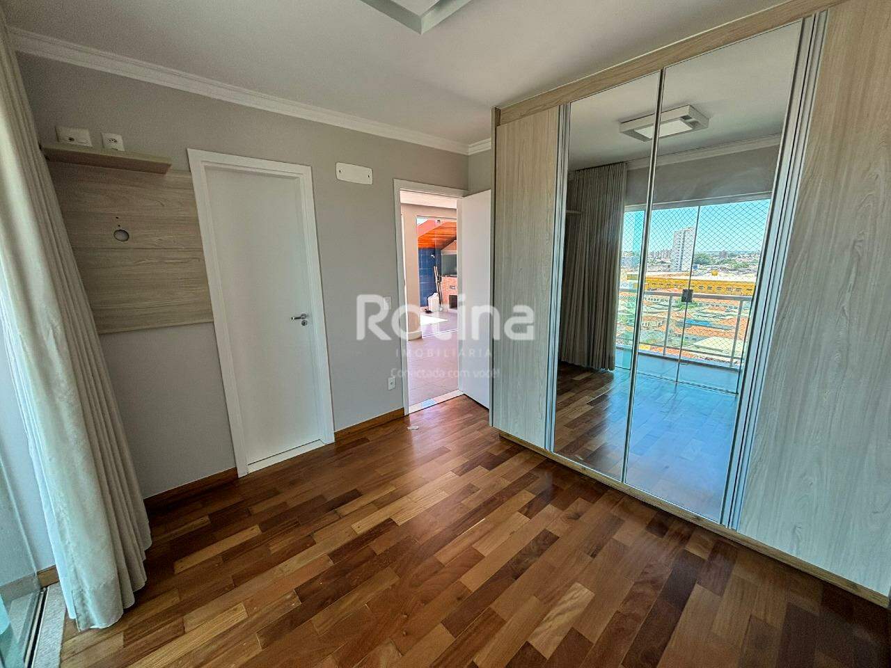 Apartamento à venda, 3 quartos em Uberlândia no bairro Nossa Senhora Aparecida no valor de R$ 1.150.000,00 - Rotina Imobiliária: 