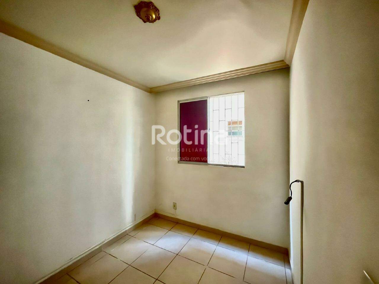 Apartamento à venda, 3 quartos em Uberlândia no bairro Brasil no valor de R$ 260.000,00 - Rotina Imobiliária: 