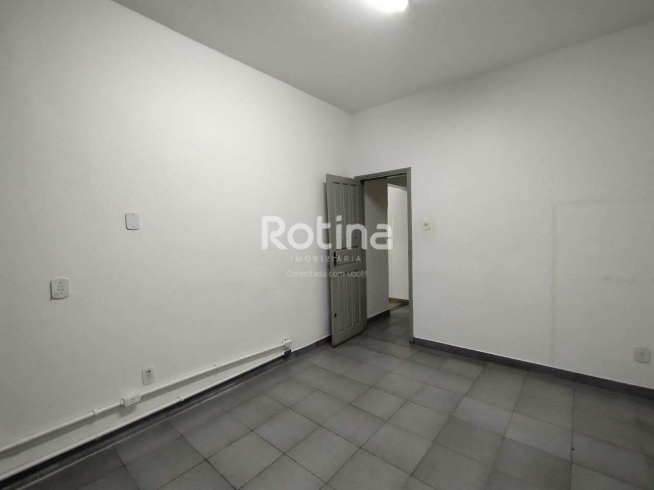 Comercial para alugar, em Uberlândia no bairro Centro no valor de R$ 9.000,00 - Rotina Imobiliária: 