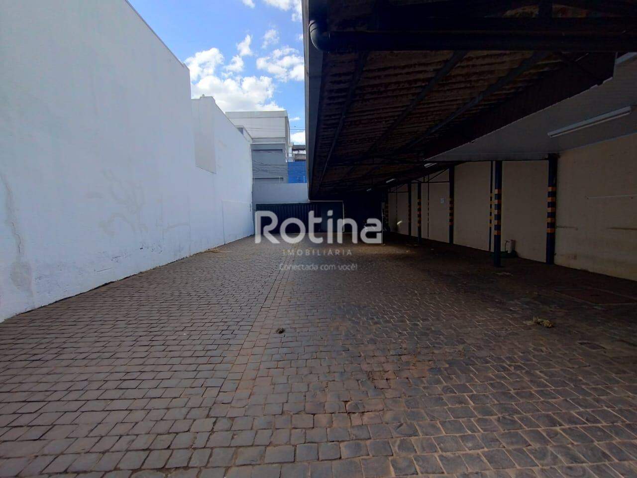 Comercial para alugar, em Uberlândia no bairro Centro no valor de R$ 9.000,00 - Rotina Imobiliária: 
