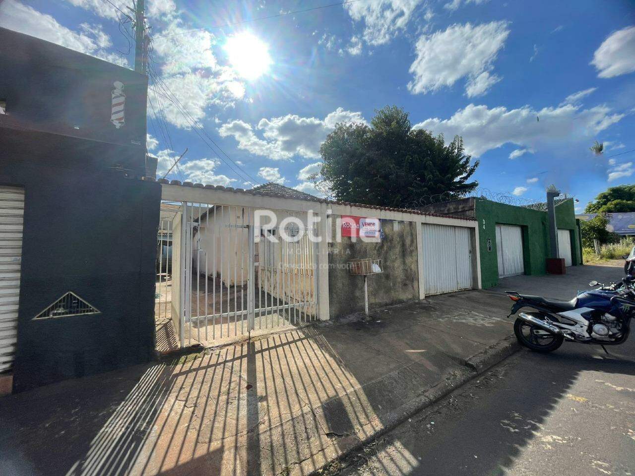 Terreno à venda, 8 quartos em Uberlândia no bairro Brasil no valor de R$ 465.000,00 - Rotina Imobiliária: 