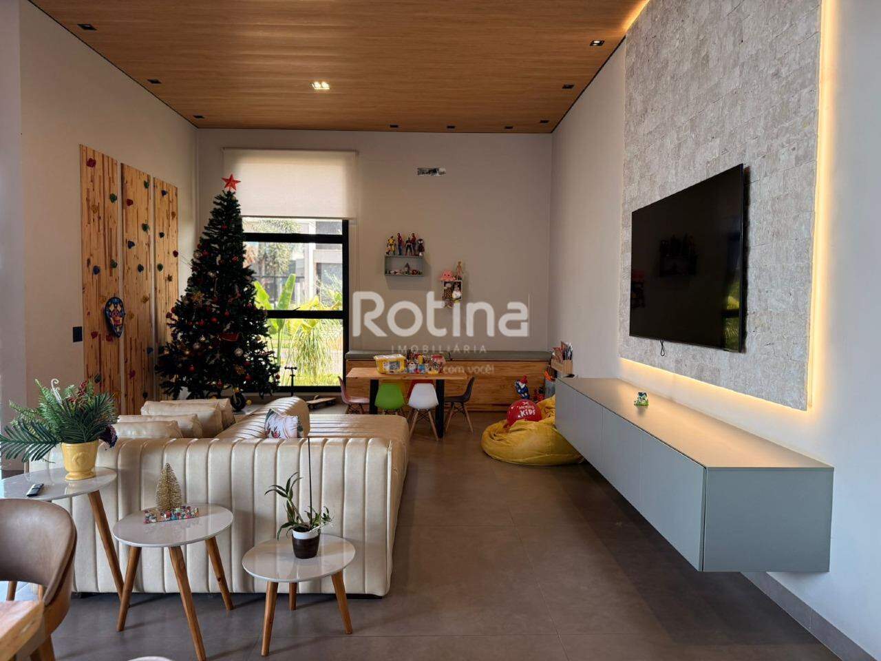 Casa Condomínio Fechado à venda, 3 quartos em Uberlândia no bairro Residencial Reserva dos Ipês no valor de R$ 2.000.000,00 - Rotina Imobiliária: 