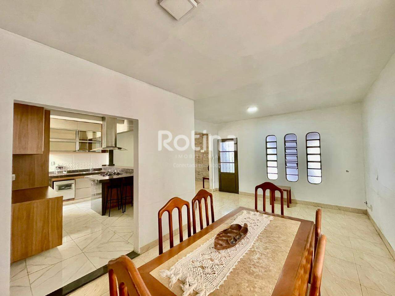 Casa à venda, 3 quartos em Uberlândia no bairro Cidade Jardim no valor de R$ 630.000,00 - Rotina Imobiliária: 