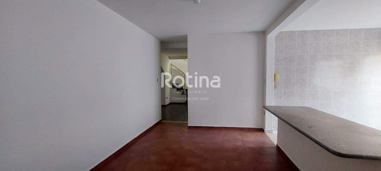 Casa Comercial para alugar, em Uberlândia no bairro Centro no valor de R$ 8.000,00 - Rotina Imobiliária: 