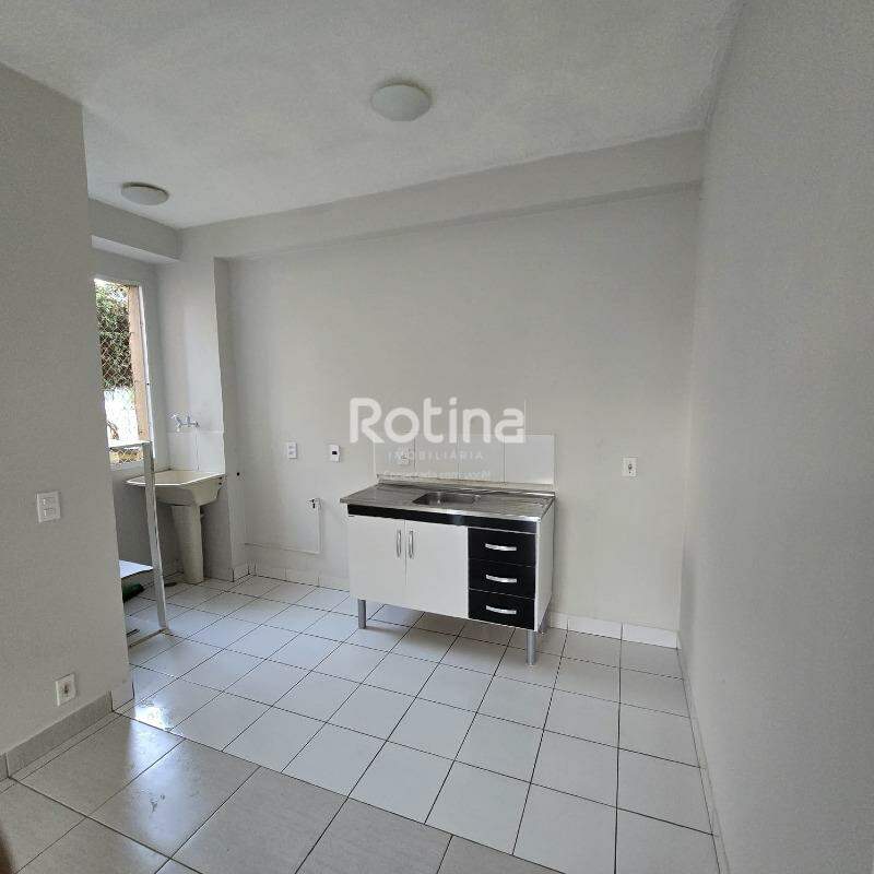 Apartamento à venda, 2 quartos em Uberlândia no bairro Novo Mundo no valor de R$ 210.000,00 - Rotina Imobiliária: 