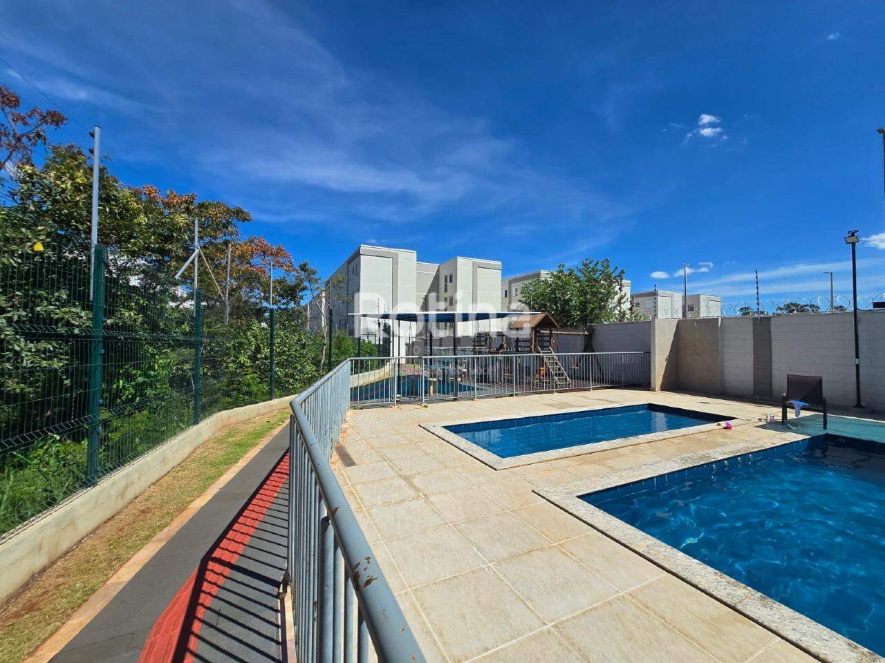 Apartamento à venda, 2 quartos em Uberlândia no bairro Chacaras Tubalina e Quartel no valor de R$ 160.000,00 - Rotina Imobiliária: 