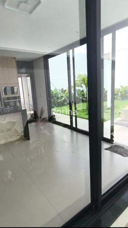 Casa Condomínio Fechado à venda, 3 quartos em Uberlândia no bairro Jardim Holanda no valor de R$ 1.200.000,00 - Rotina Imobiliária: 
