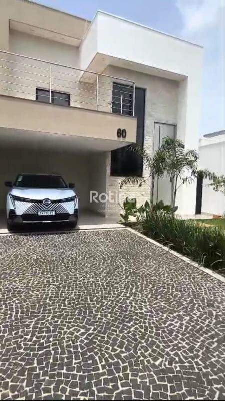 Casa Condomínio Fechado à venda, 3 quartos em Uberlândia no bairro Jardim Holanda no valor de R$ 1.200.000,00 - Rotina Imobiliária: 