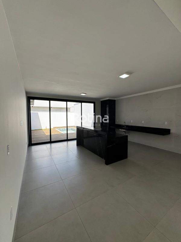 Casa à venda, 3 quartos em Uberlândia no bairro Residencial Reserva dos Ipês no valor de R$ 1.650.000,00 - Rotina Imobiliária: 