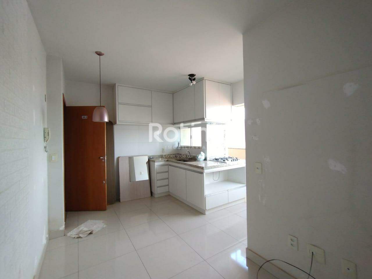 Apartamento para alugar, 1 quarto em Uberlândia no bairro Tibery no valor de R$ 1.400,00 - Rotina Imobiliária: 