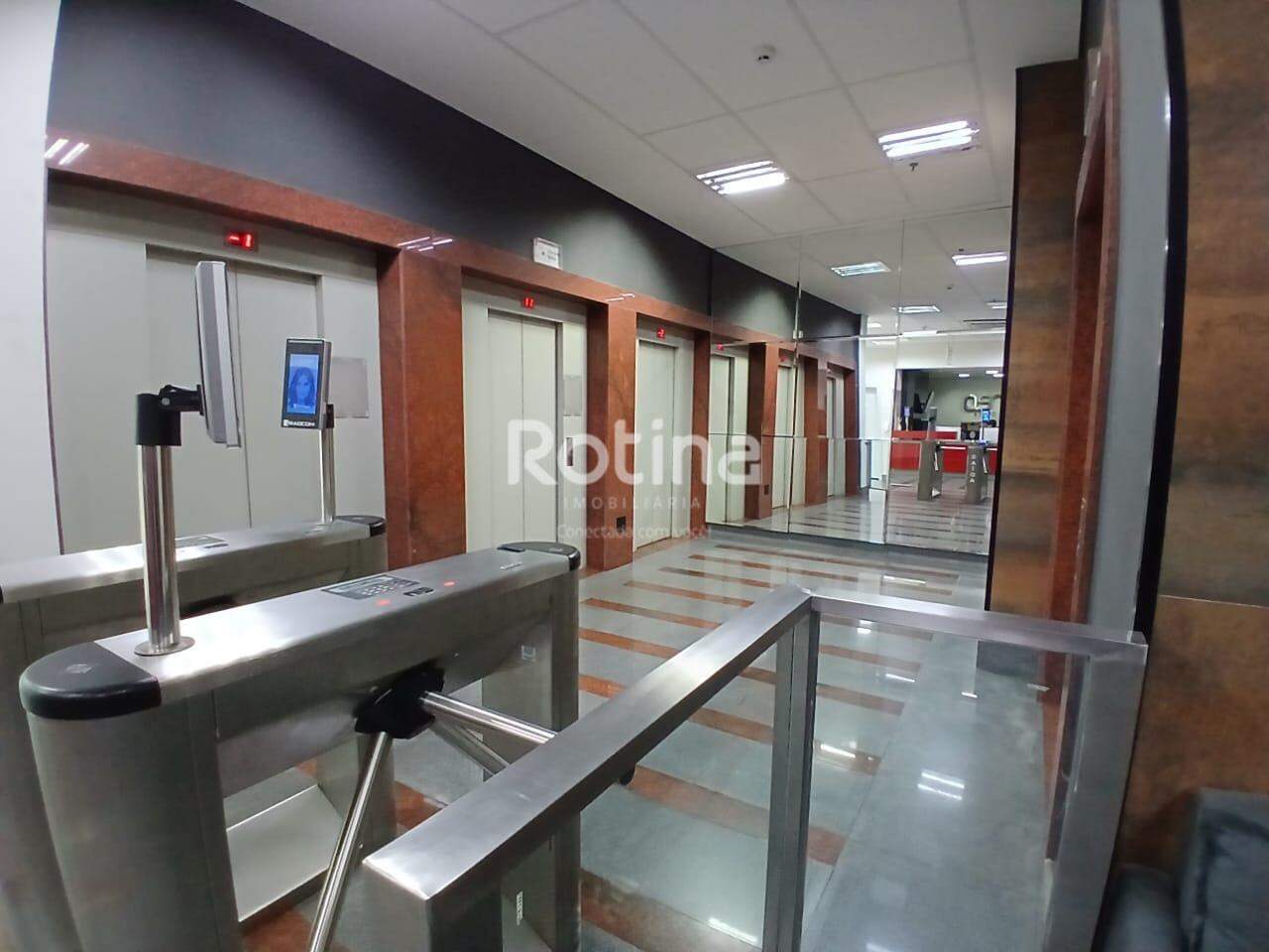Sala para alugar, em Uberlândia no bairro Brasil no valor de R$ 2.000,00 - Rotina Imobiliária: 