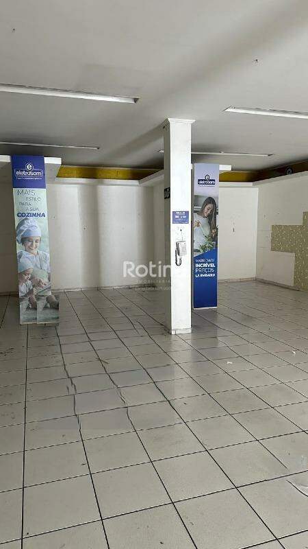 Loja para alugar, em Uberlândia no bairro Centro no valor de R$ 16.000,00 - Rotina Imobiliária: 