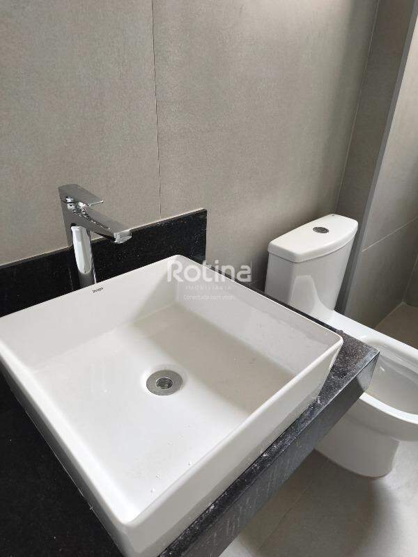 Apartamento à venda, 1 quarto em Uberlândia no bairro Martins no valor de R$ 430.000,00 - Rotina Imobiliária: 