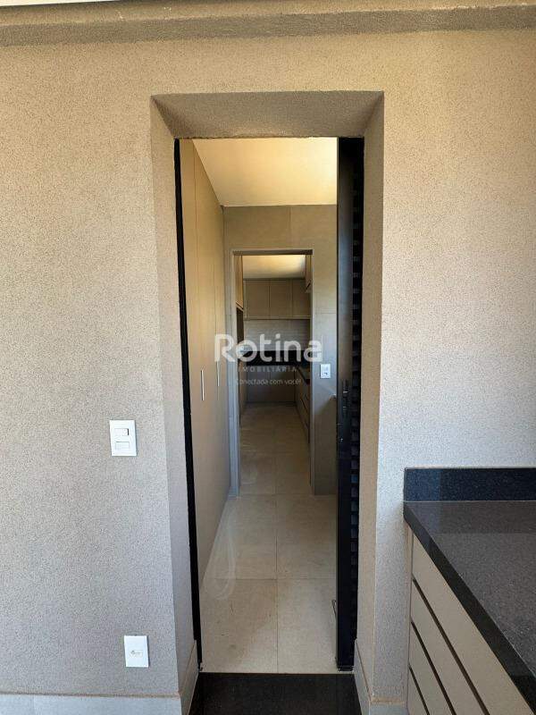 Apartamento à venda, 1 quarto em Uberlândia no bairro Osvaldo Rezende no valor de R$ 430.000,00 - Rotina Imobiliária: 