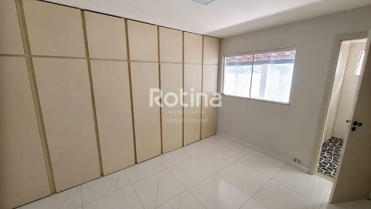 Casa à venda, 2 quartos em Uberlândia no bairro Cidade Jardim no valor de R$ 450.000,00 - Rotina Imobiliária: 