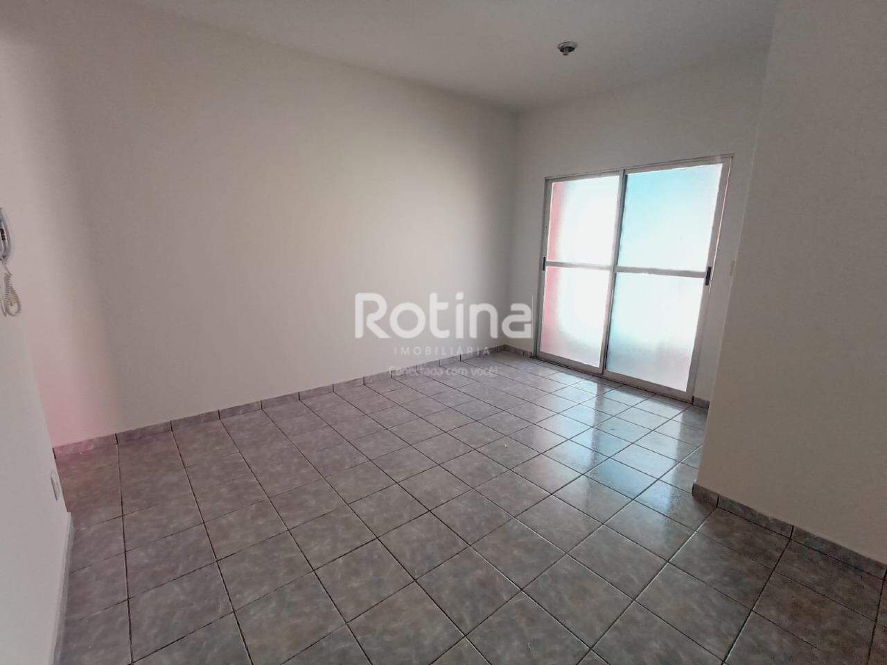 Apartamento à venda, 3 quartos em Uberlândia no bairro Granada no valor de R$ 250.000,00 - Rotina Imobiliária: 