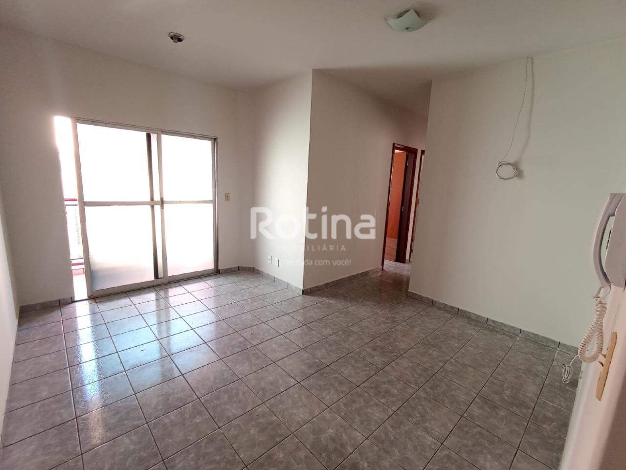 Apartamento à venda, 3 quartos em Uberlândia no bairro Granada no valor de R$ 250.000,00 - Rotina Imobiliária: 