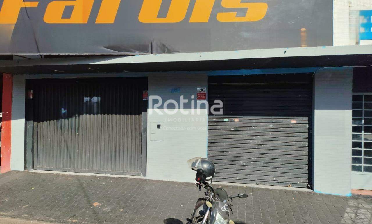 Comercial para alugar, em Uberlândia no bairro Martins no valor de R$ 5.500,00 - Rotina Imobiliária: 