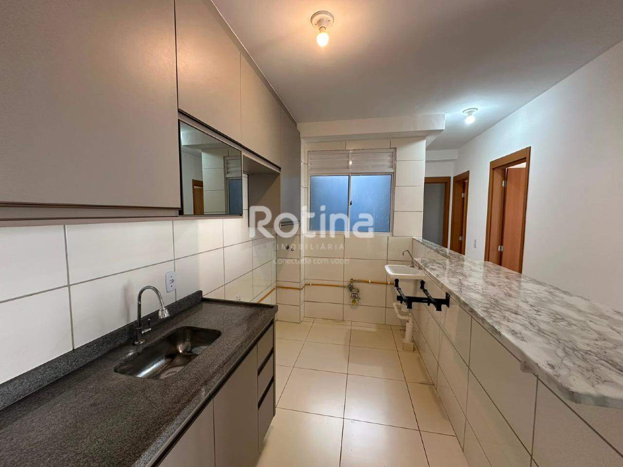 Cobertura para alugar, em Uberlândia no bairro Martins no valor de R$ 2.500,00 - Rotina Imobiliária: 