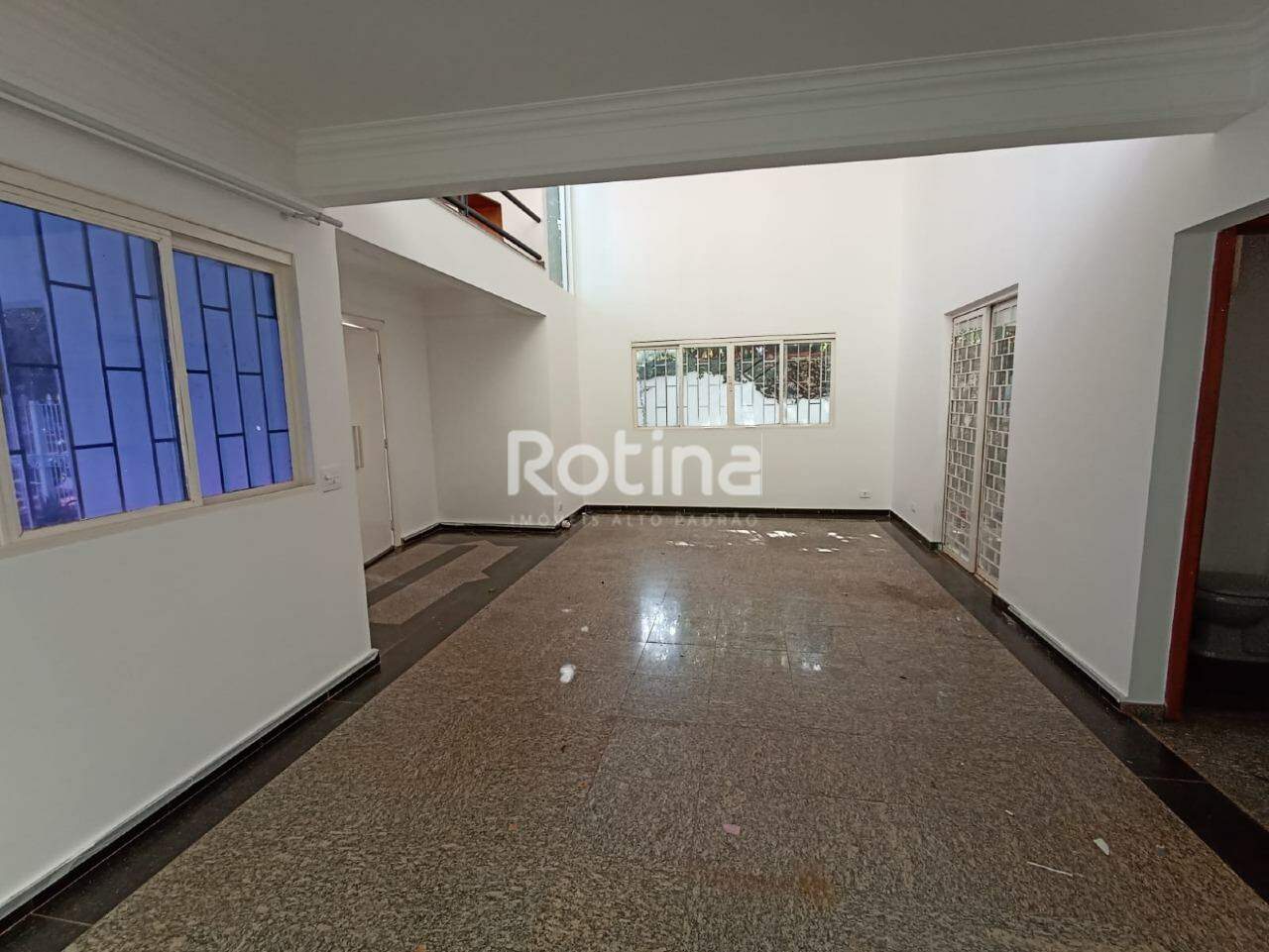 Casa à venda, 3 quartos em Uberlândia no bairro Morada da Colina no valor de R$ 1.500.000,00 - Rotina Imobiliária: 
