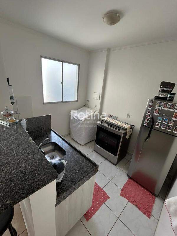 Apartamento à venda, 2 quartos em Uberlândia no bairro Shopping Park no valor de R$ 159.000,00 - Rotina Imobiliária: 