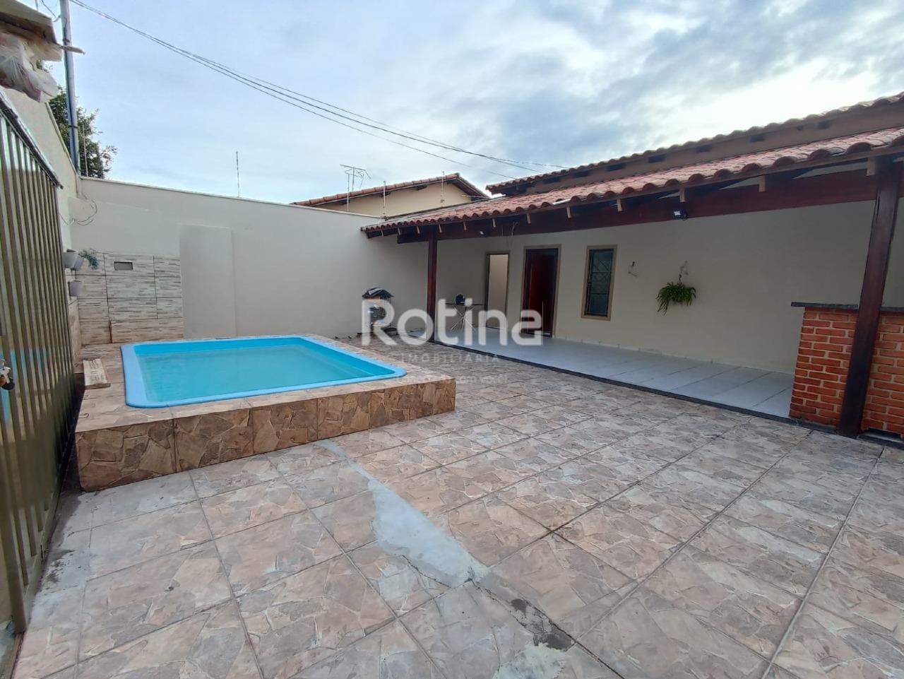 Casa à venda, 4 quartos em Uberlândia no bairro Brasil no valor de R$ 690.000,00 - Rotina Imobiliária: 
