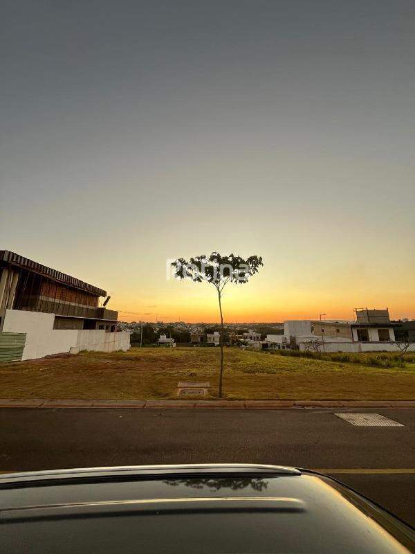 Terreno Condomínio Fechado à venda, em Uberlândia no bairro Cond. Tamboré no valor de R$ 720.000,00 - Rotina Imobiliária: 