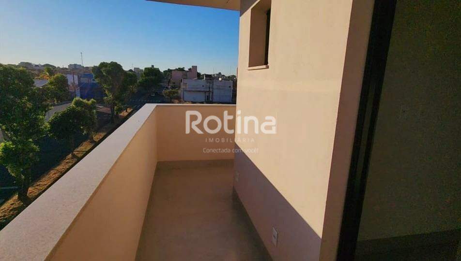 Apartamento à venda, 3 quartos em Uberlândia no bairro Santa Mônica no valor de R$ 490.000,00 - Rotina Imobiliária: 
