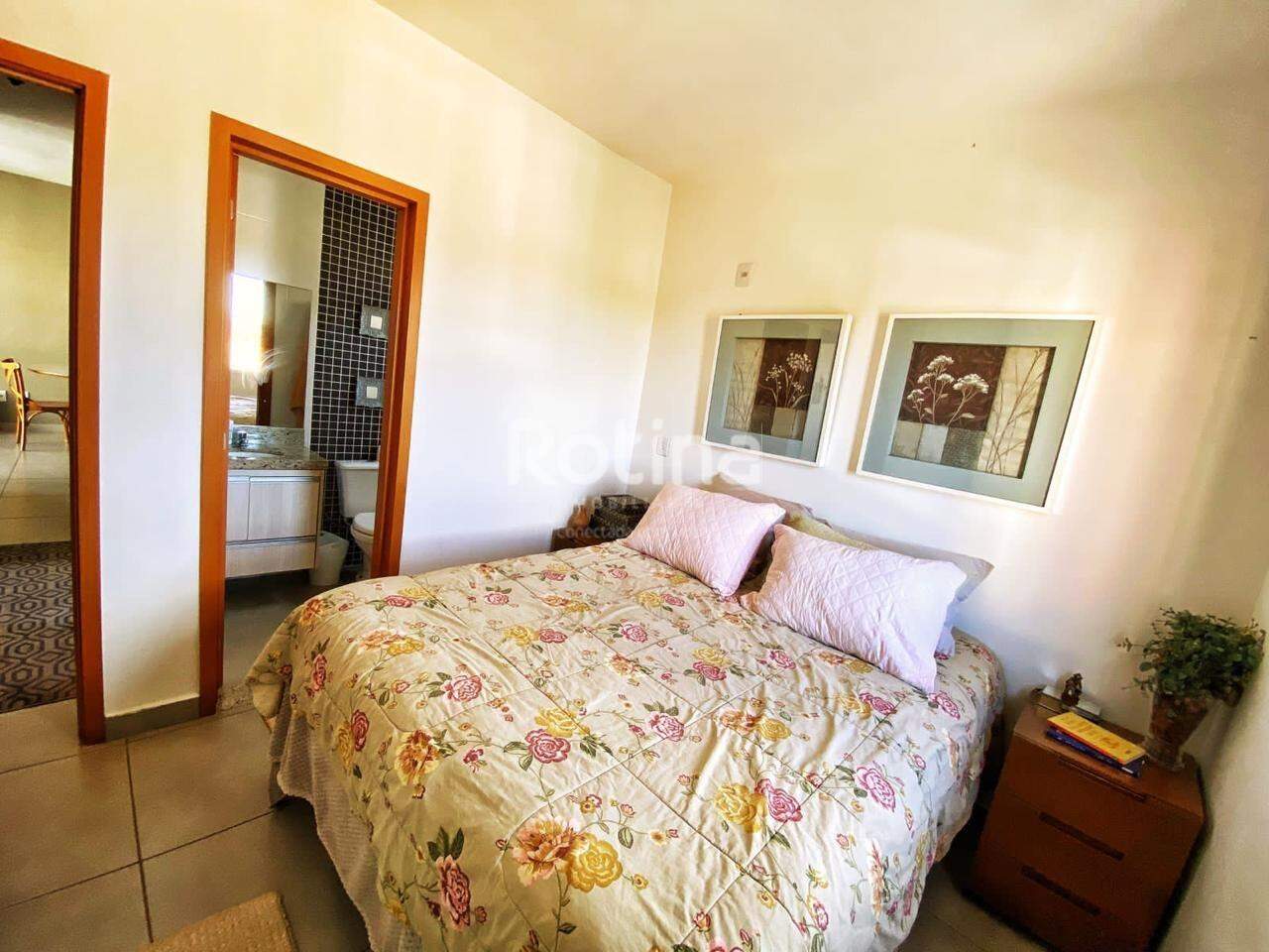 Apartamento à venda, 3 quartos em Uberlândia no bairro Alto Umuarama no valor de R$ 405.000,00 - Rotina Imobiliária: 