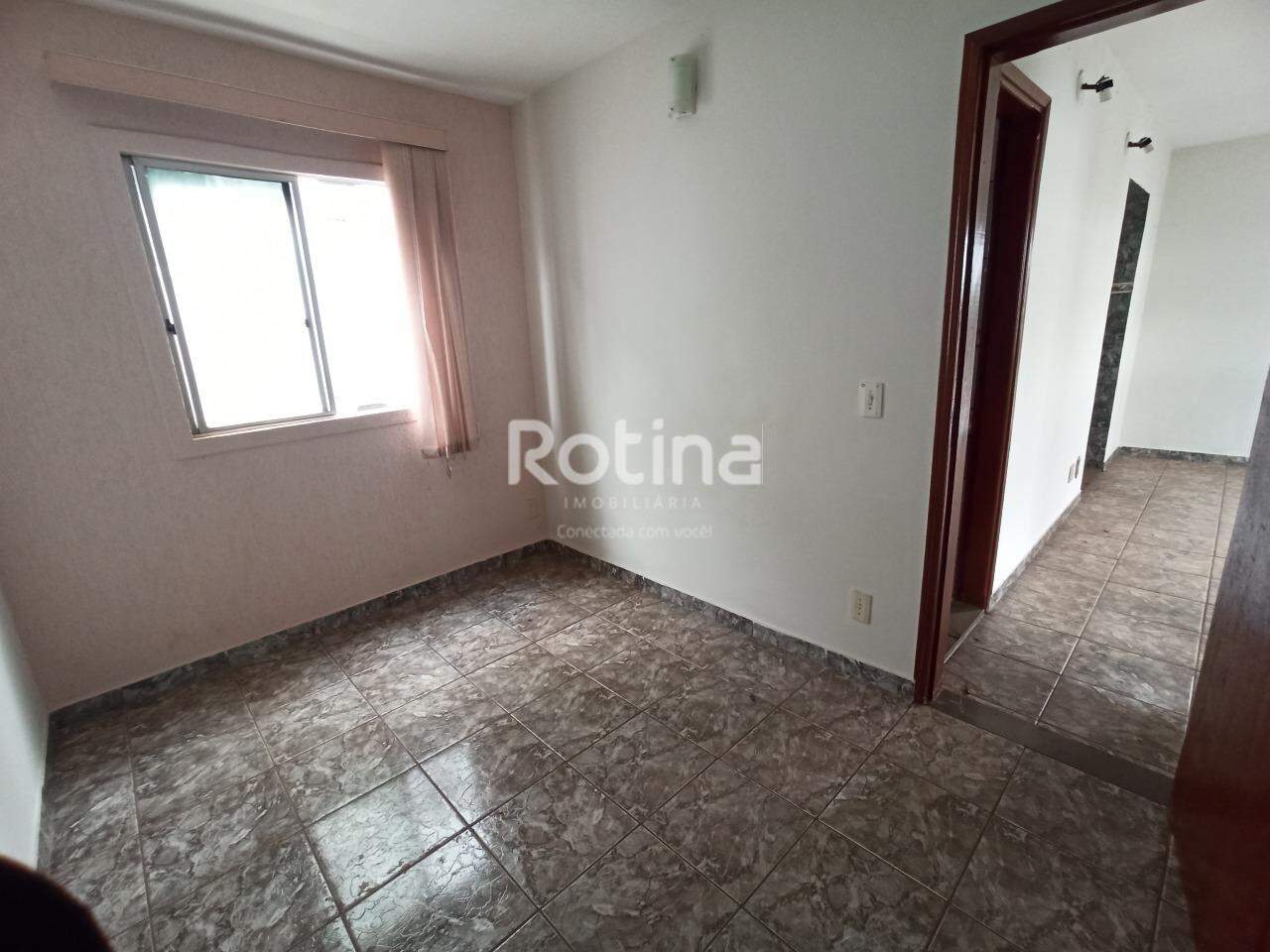 Apartamento para alugar, 2 quartos em Uberlândia no bairro Chacaras Tubalina e Quartel no valor de R$ 850,00 - Rotina Imobiliária: 