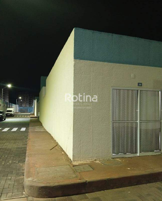 Casa Condomínio Fechado para alugar, 2 quartos em Uberlândia no bairro Loteamento Residencial Pequis no valor de R$ 1.200,00 - Rotina Imobiliária: 