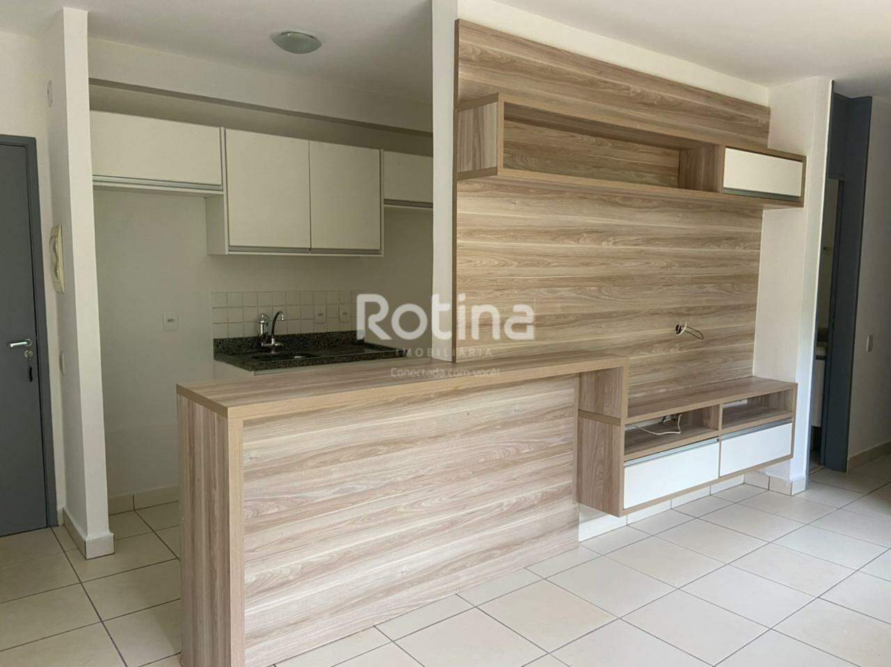 Apartamento à venda, 3 quartos em Uberlândia no bairro Santa Mônica no valor de R$ 410.000,00 - Rotina Imobiliária: 