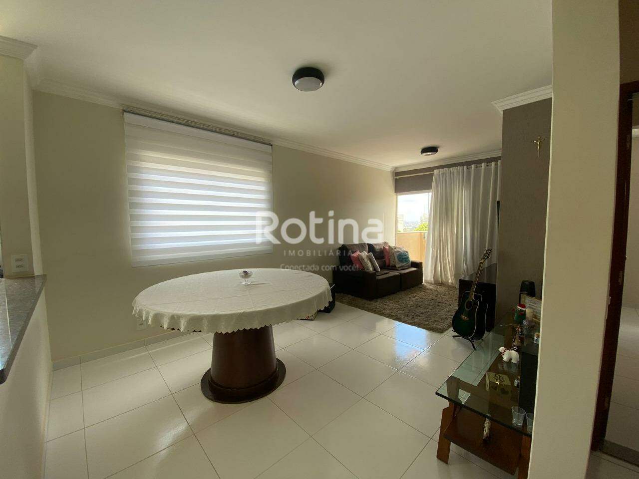Apartamento à venda, 3 quartos em Uberlândia no bairro Santa Mônica no valor de R$ 410.000,00 - Rotina Imobiliária: 