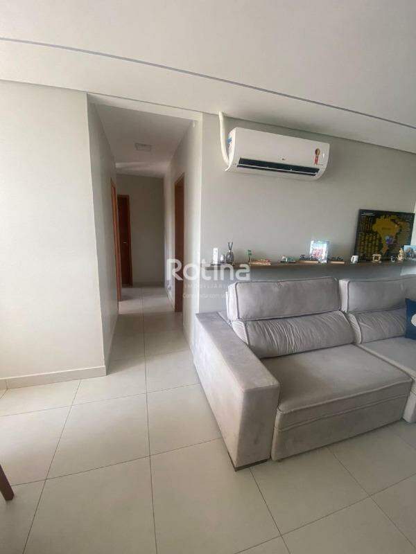 Apartamento à venda, 3 quartos em Uberlândia no bairro Granja Marileusa no valor de R$ 650.000,00 - Rotina Imobiliária: 