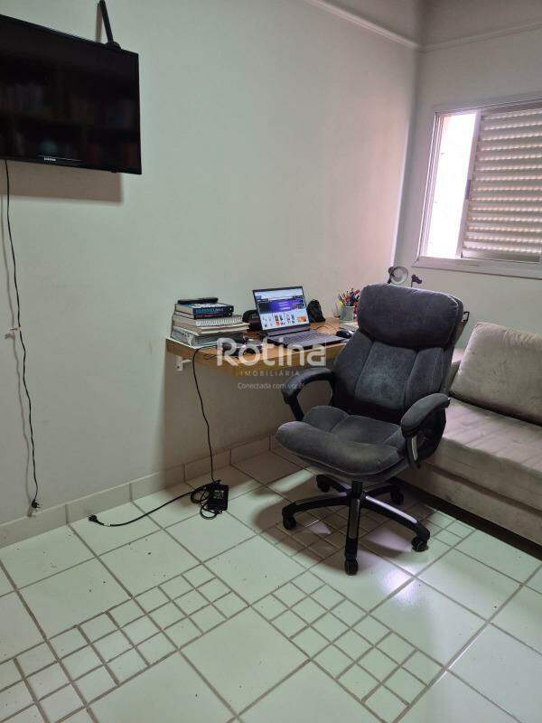 Apartamento à venda, 3 quartos em Uberlândia no bairro Santa Maria no valor de R$ 640.000,00 - Rotina Imobiliária: 
