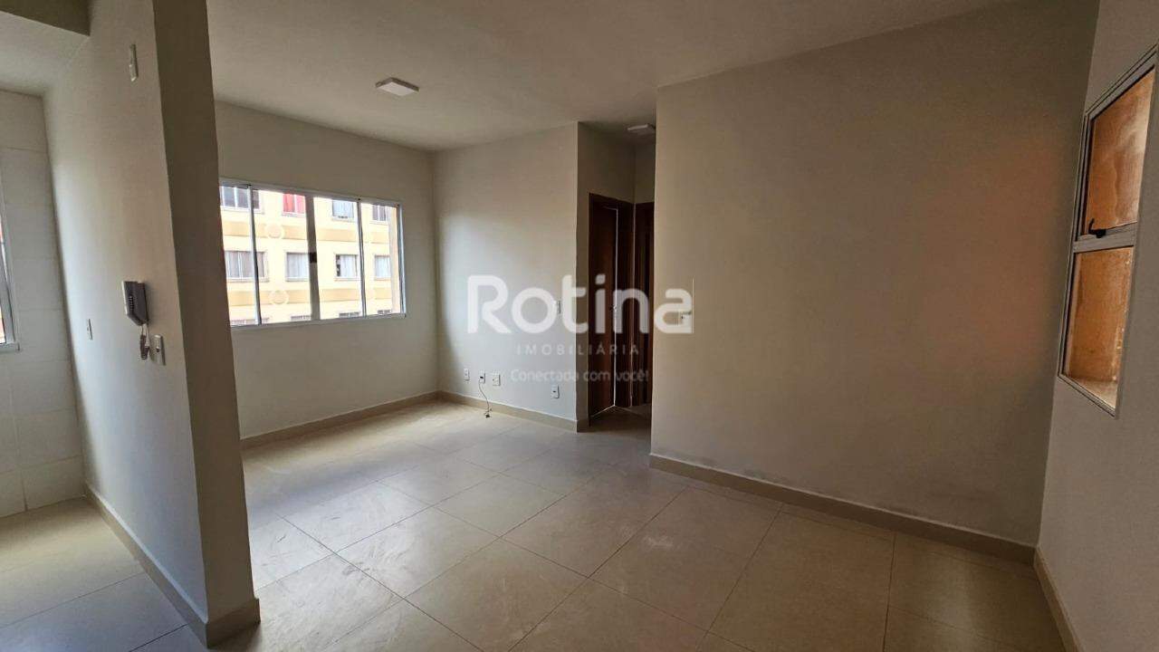 Apartamento à venda, 2 quartos em Uberlândia no bairro Conjunto Alvorada no valor de R$ 185.000,00 - Rotina Imobiliária: 