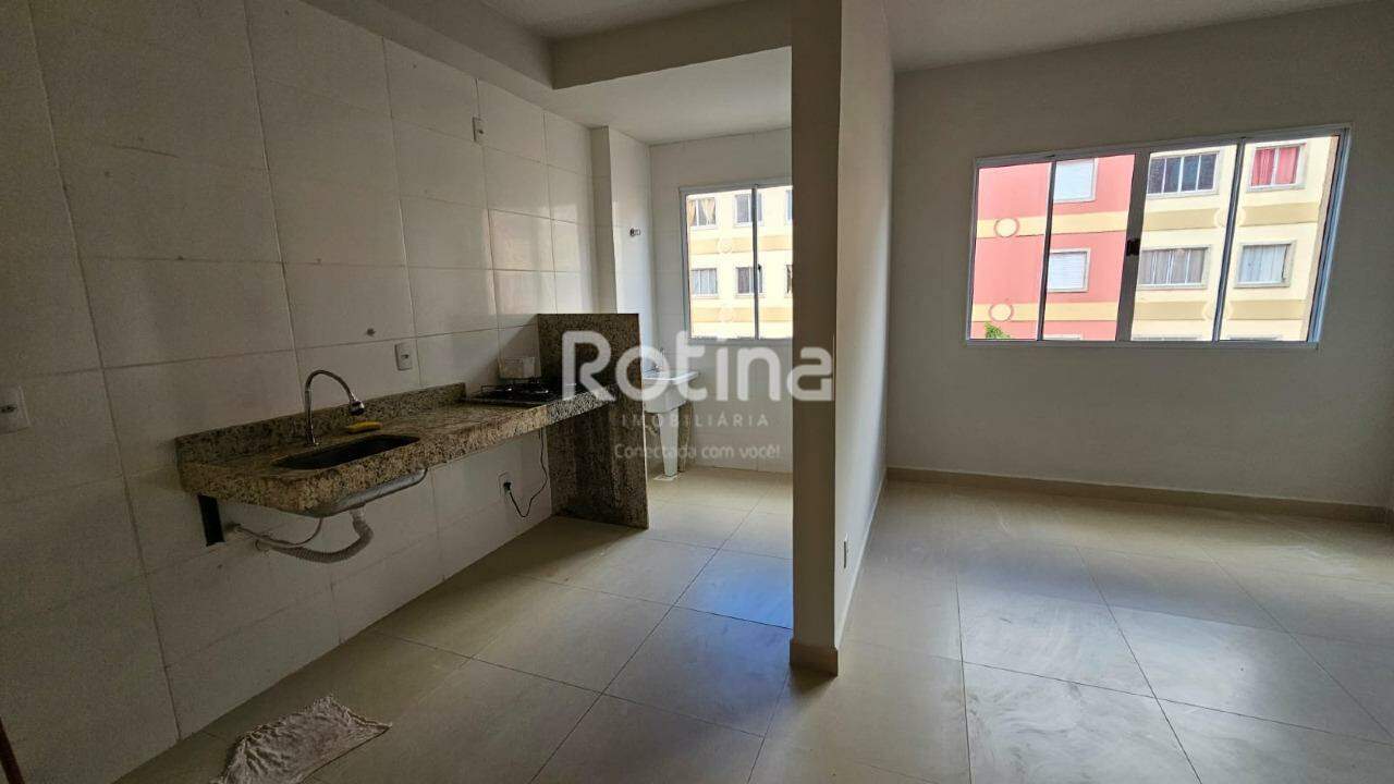 Apartamento à venda, 2 quartos em Uberlândia no bairro Conjunto Alvorada no valor de R$ 185.000,00 - Rotina Imobiliária: 