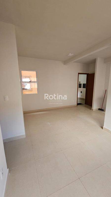Apartamento à venda, 2 quartos em Uberlândia no bairro Conjunto Alvorada no valor de R$ 185.000,00 - Rotina Imobiliária: 