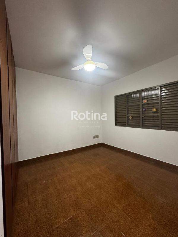 Casa para alugar, 3 quartos em Uberlândia no bairro Brasil no valor de R$ 5.000,00 - Rotina Imobiliária: 