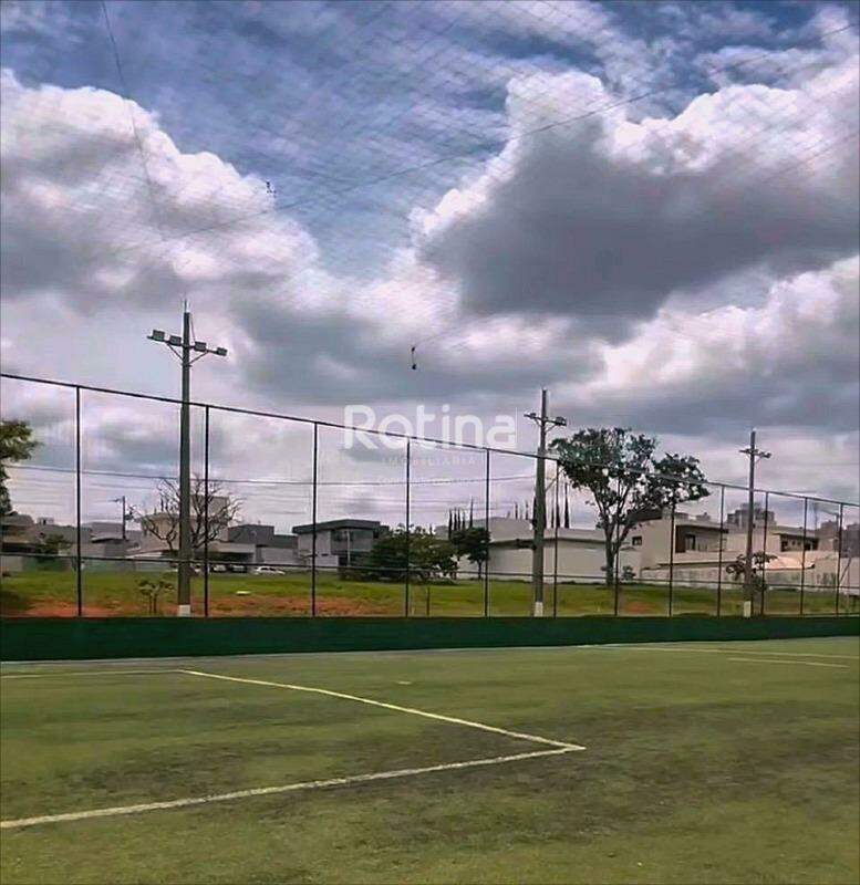 Terreno à venda, em Uberlândia no bairro Laranjeiras no valor de R$ 630.000,00 - Rotina Imobiliária: 