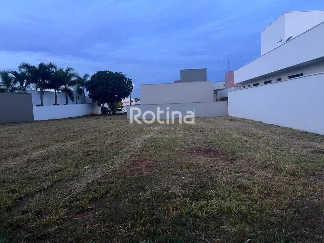 Terreno à venda, em Uberlândia no bairro Laranjeiras no valor de R$ 630.000,00 - Rotina Imobiliária: 